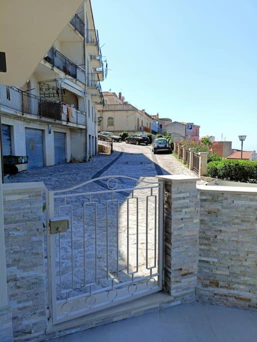 Appartement Stanza Mylai Etna View à Castelmola Extérieur photo